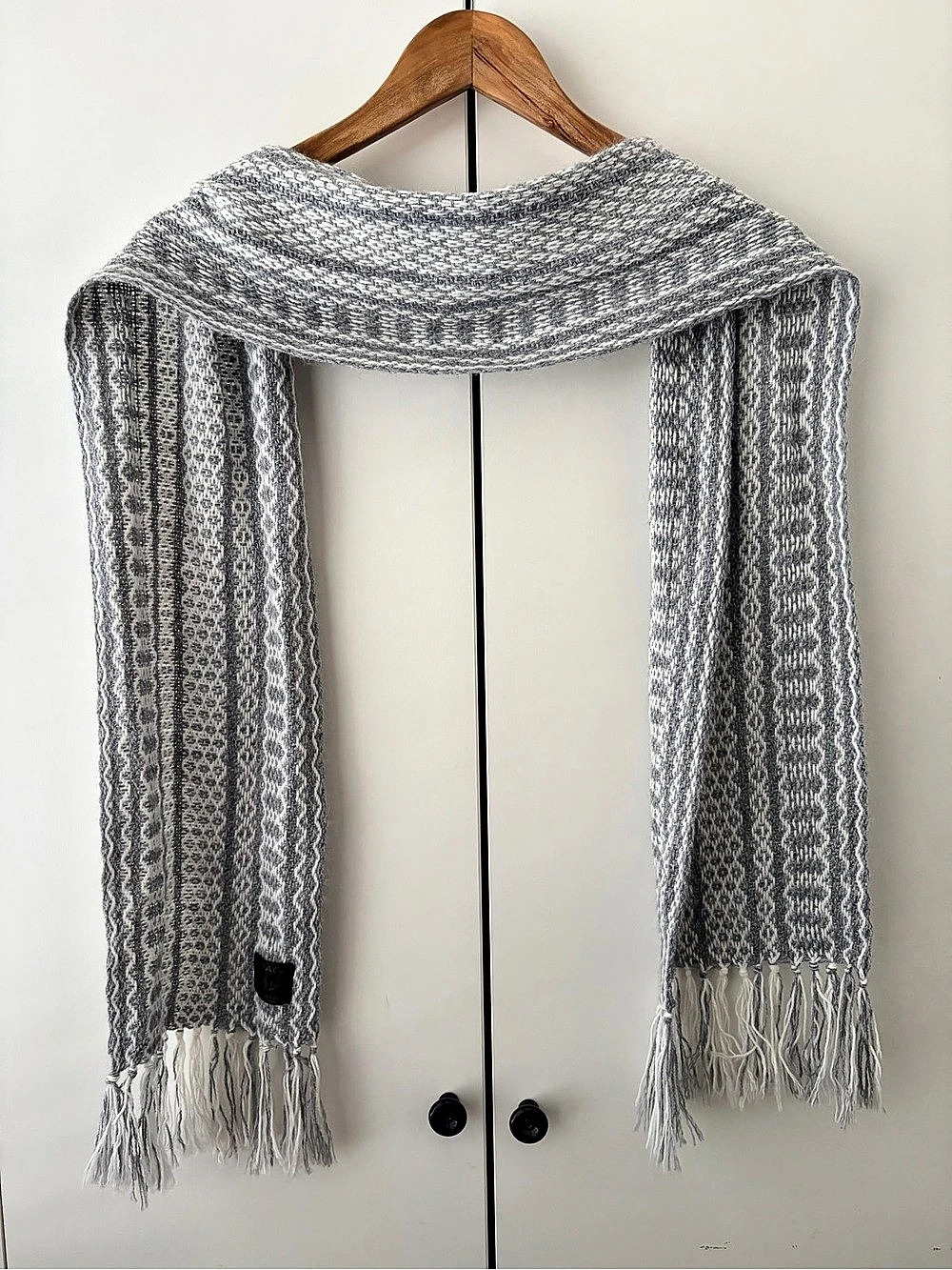 Alpaca Gray & White Fringe Scarf